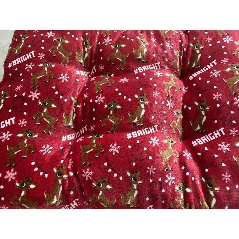Rudolph The Red Nose Reindeer Cozy Dog Pillow Pet BED Super Soft 23”‎ X 36” Red